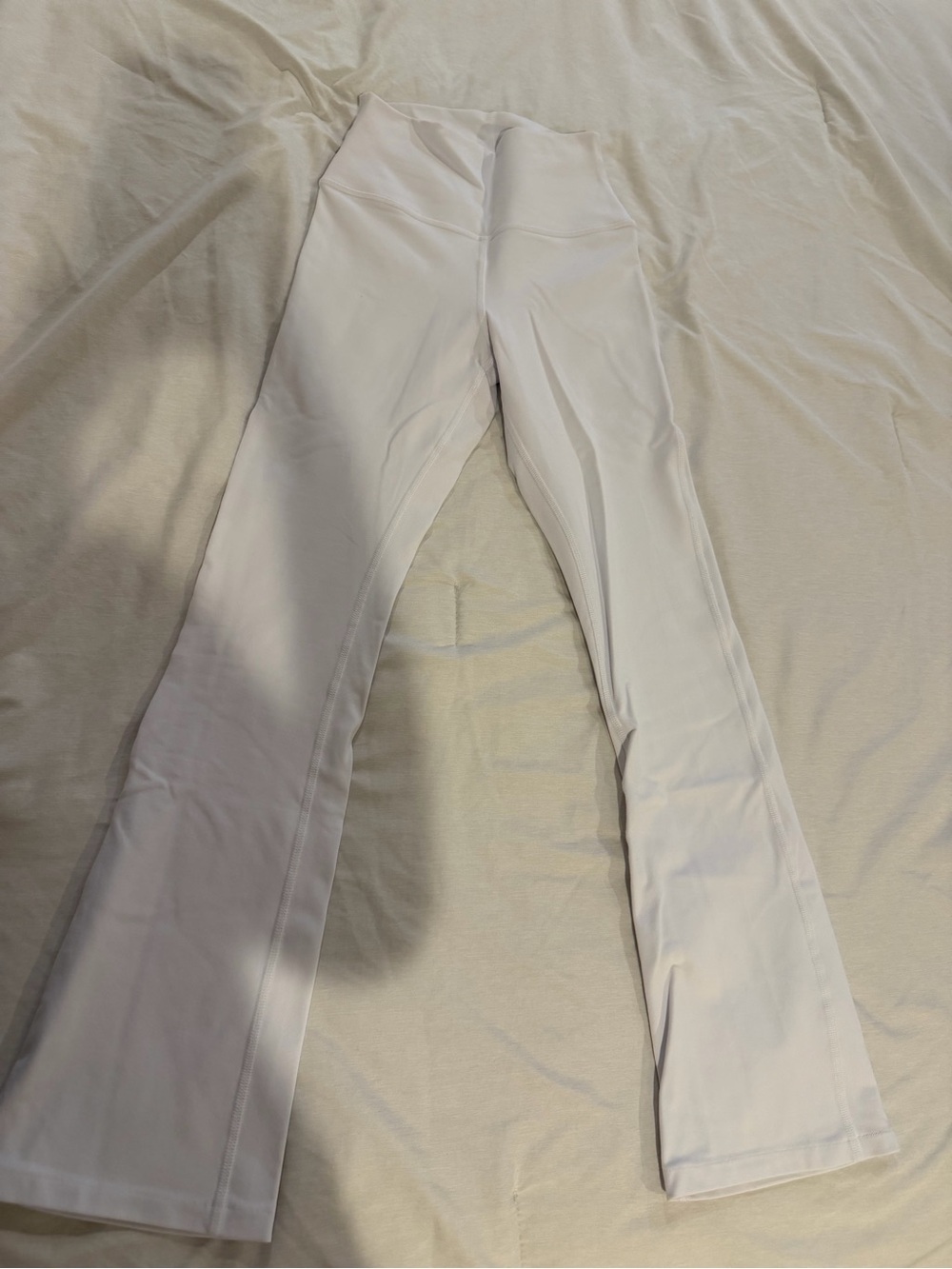 ALO Yoga Airbrush High-Waist Bootcut Legging